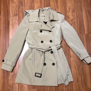 Calvin Klein trench coat - Small